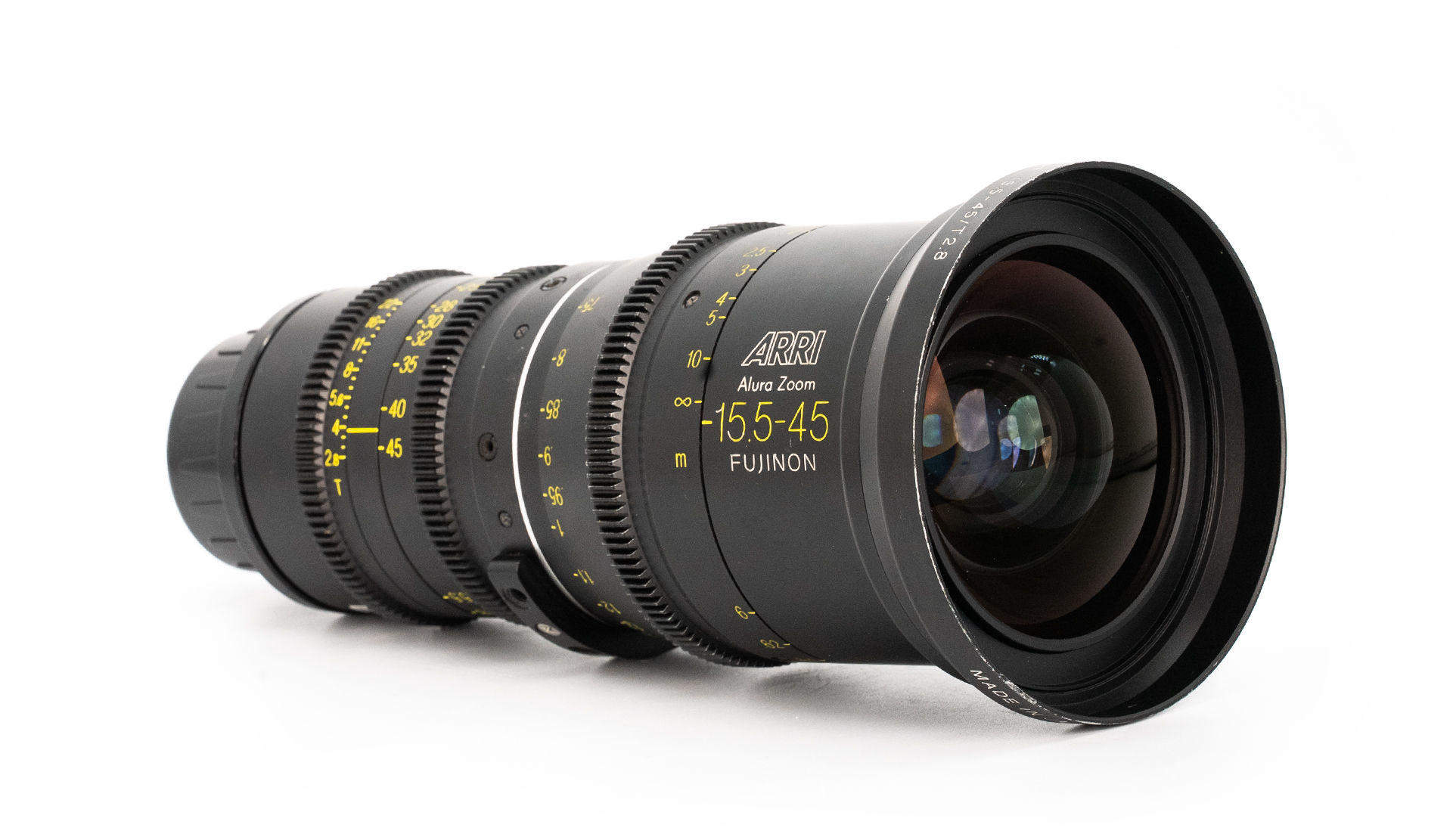 ARRI Alura Zoom 15.5–45mm T2.8 Fujinon cinema lens, PL mount lightweight wide-angle zoom for Super 35 cameras, shown on white background.